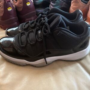 Jordan 11’s space jam